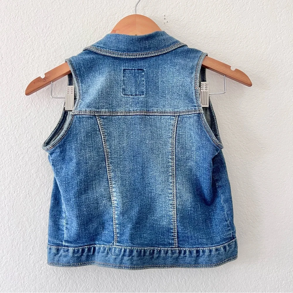 Levi’s Girls Medium Wash Denim Vest Sz M